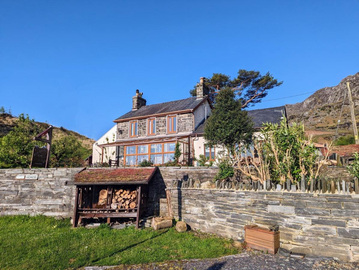Bryn Elltyd Eco House Guest House Blaenau Ffestiniog Bagian luar foto
