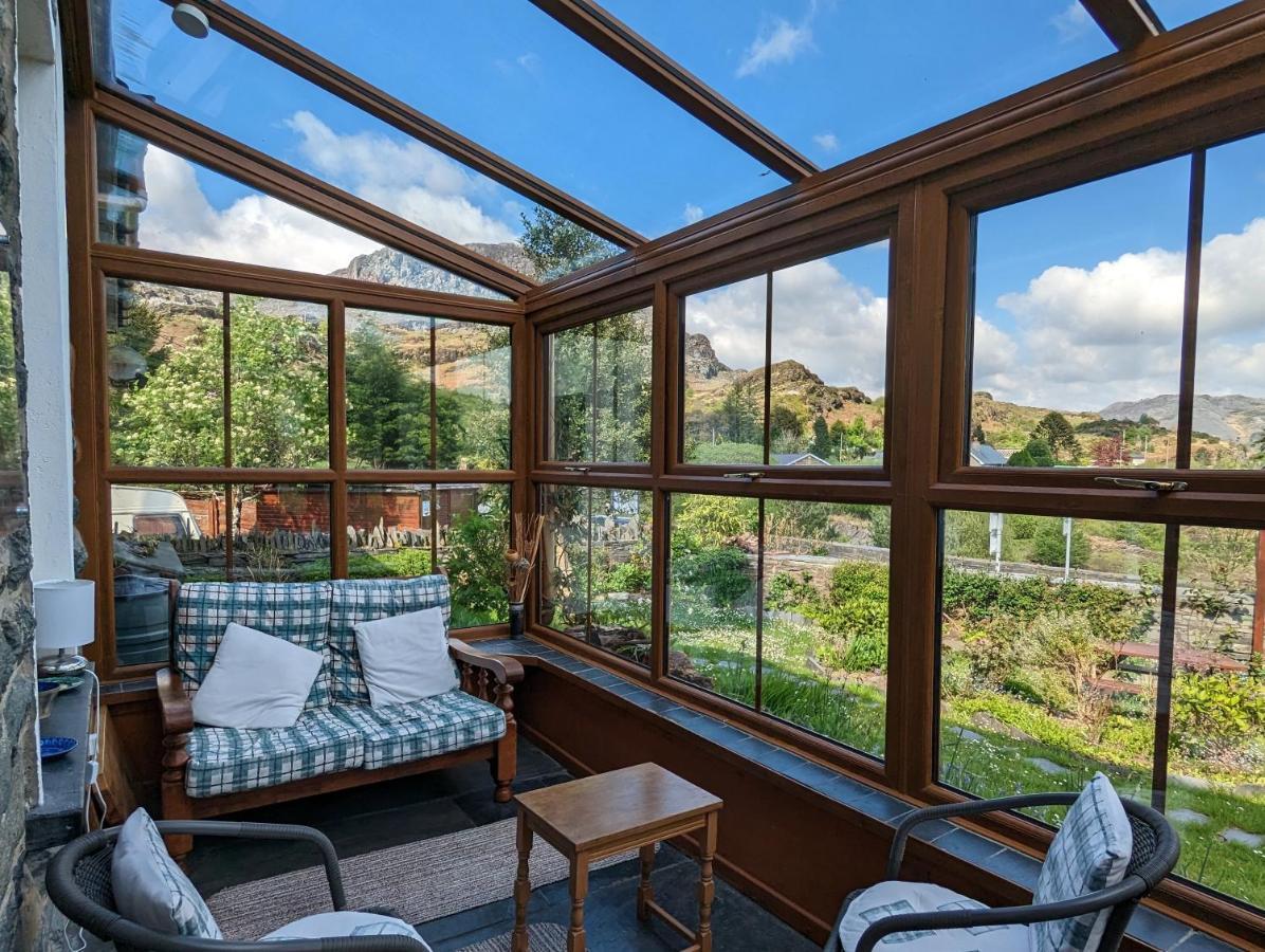 Bryn Elltyd Eco House Guest House Blaenau Ffestiniog Bagian luar foto