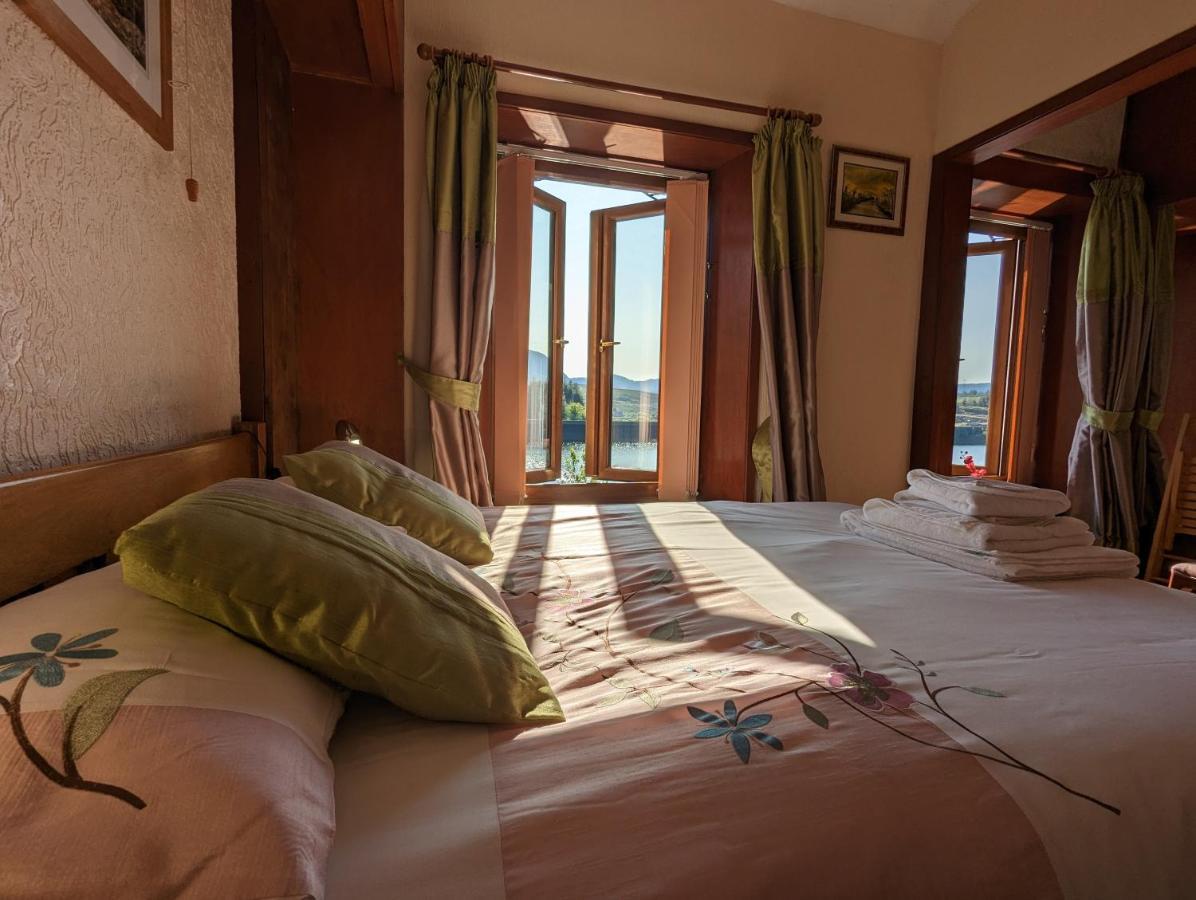Bryn Elltyd Eco House Guest House Blaenau Ffestiniog Bagian luar foto