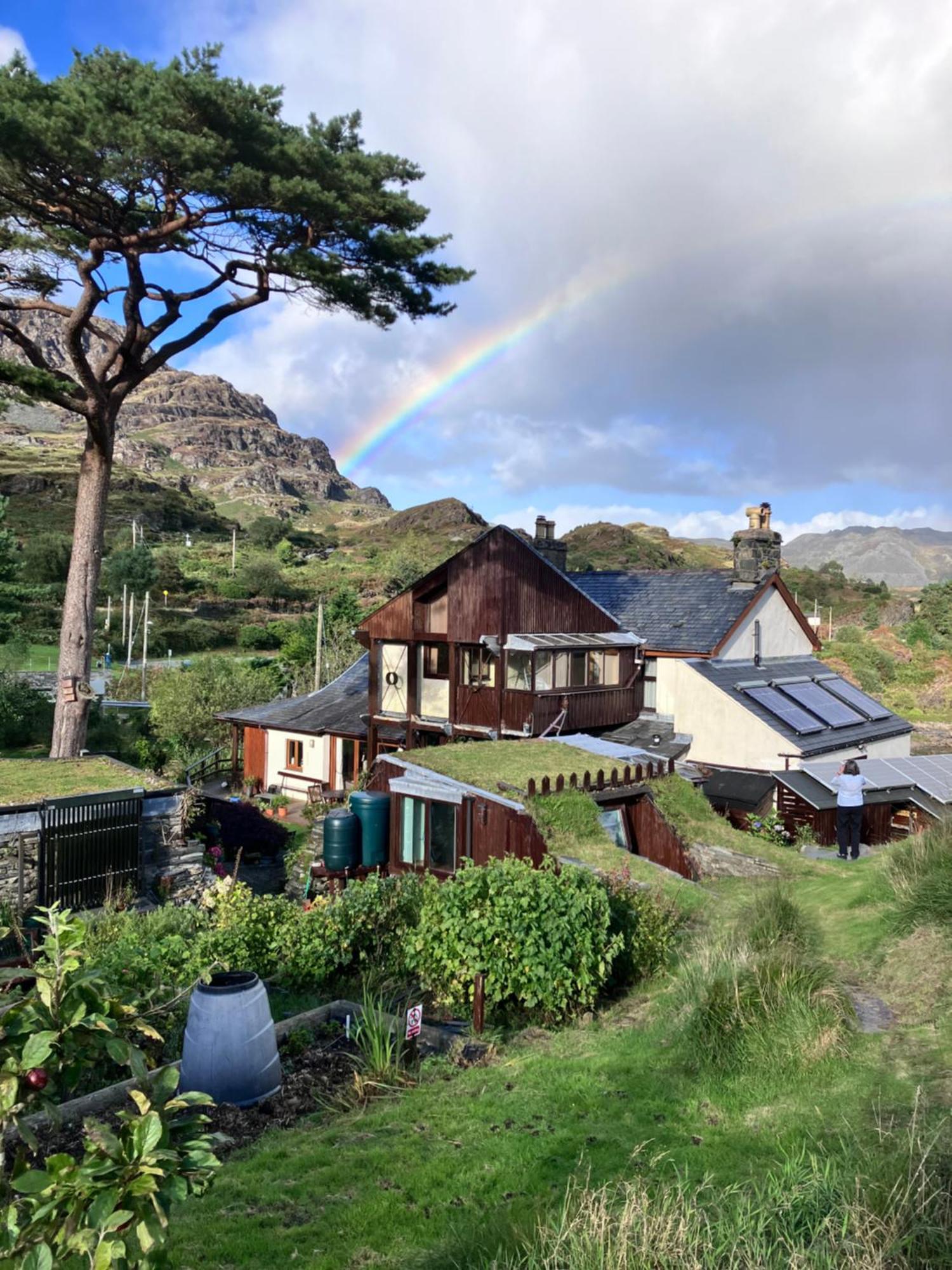 Bryn Elltyd Eco House Guest House Blaenau Ffestiniog Bagian luar foto