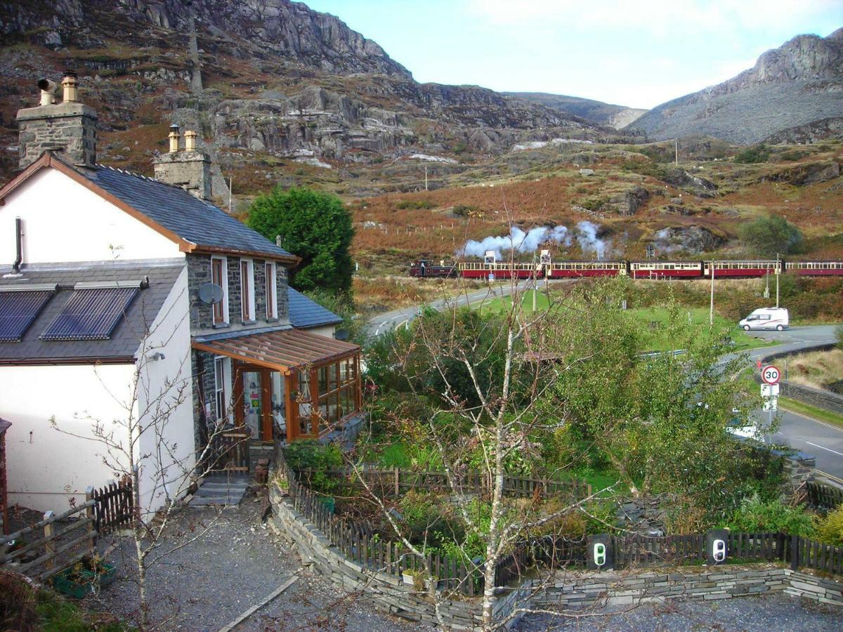 Bryn Elltyd Eco House Guest House Blaenau Ffestiniog Bagian luar foto