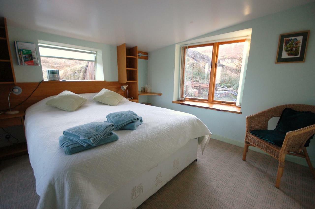 Bryn Elltyd Eco House Guest House Blaenau Ffestiniog Bagian luar foto